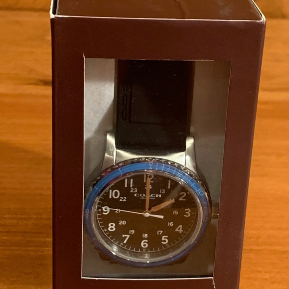 Coach Analog Casual New York Black Men's Watch Rubber - Picture 8 of 12